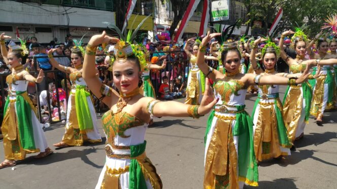 
					Pawai Budaya Kota Probolinggo Ajang Promosi Wisata