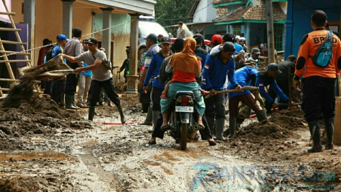 
					Pemulihan Pasca Bencana Tiris Sasar Infrastruktur