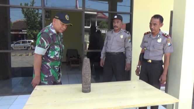 
					Pencari Umbi Gadung di Hutan, Temukan Proyektil Peninggalan Belanda