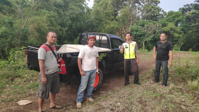 
					Mobil Pikap Dicuri di Masjid Gending, Ditemukan di Kuburan Tegalsiwalan