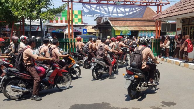 
					Duh, Pensi SMKN 2 Kota Probolinggo Diwarnai Kisruh