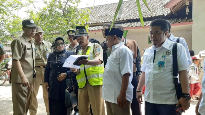 
					Kunjungi Kawasan Terdampak Banjir, Anisa Syakur Targetkan Bangun Plengsengan dan Jembatan