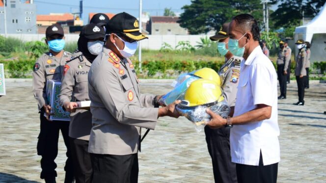 
					Polisi di Sidoarjo Larang Pasien Covid-19 Dikucilkan