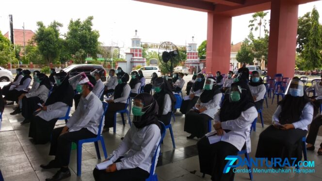 
					361 Peserta Seleksi CPNS Tatap Muka Langsung di GOR Mastrip