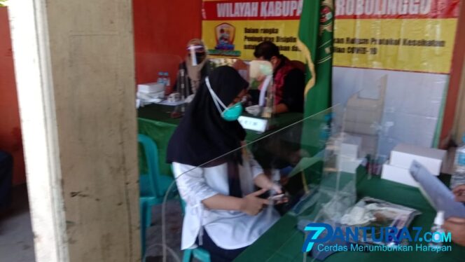 
					Tanggalkan Masker, Dokter di Probolinggo Kena Denda Rp150 Ribu