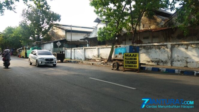 
					Dua Ruas Jalan Rusak di Probolinggo Segera Diperbaiki