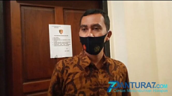 
					Buntut Dugaan Korupsi DD, Polisi Panggil Dinas PU SDA Jatim