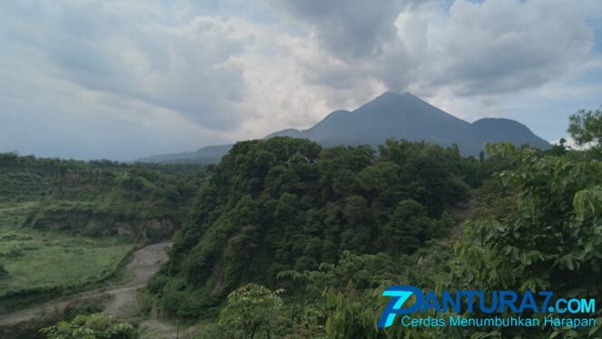 
					Warga Terdampak Tambang di Gempol Menolak Relokasi