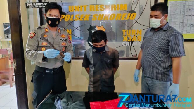 
					Boncengan dengan Pria Lain, Suami Bacok Istri