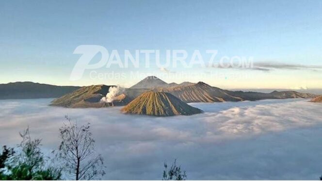 
					Ada ‘Wulan Kapitu’, Bromo Tutup Sehari