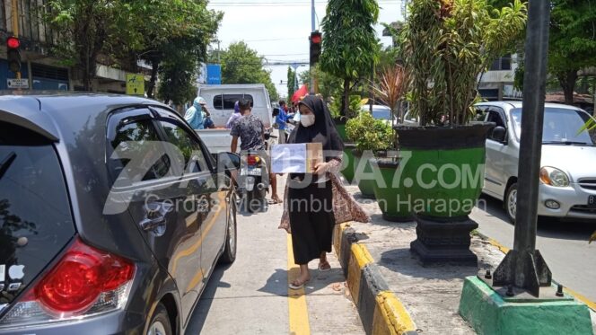 
					PMII Putri Unzah Galang Dana Banjir Dringu