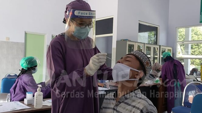 
					Pemkab Probolinggo Gratiskan 7 Ribu Alat Rapid Antigen Untuk Santri