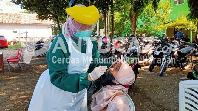 
					814 Santri di Kota Probolinggo Ikut Rapid Tes Antigen, Seluruhnya Negatif