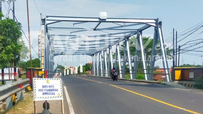 
					Perbaikan Jembatan Pajarakan, Jalur Alternatif Belum Disiapkan