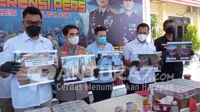 
					Susu Kaleng Kadaluwarsa Beredar Jelang Lebaran, ini Langkah Polisi