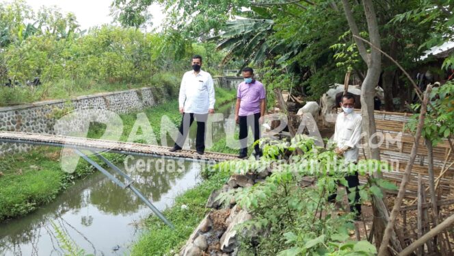 
					Sidak Plengsengan Ambrol, Wali Kota Janji Segera Perbaiki