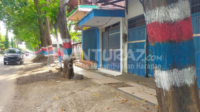 
					Jika Ngeyel, Warung Ditutup dan Resepsi Pernikahan Dibubarkan