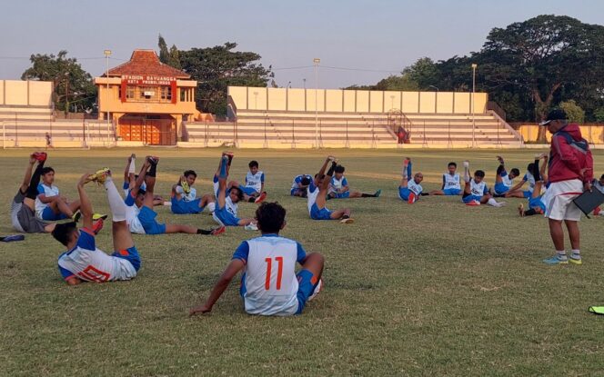 
					Terus Asah Kemampuan, Persipro 1954 Siap Hadapi Liga 3