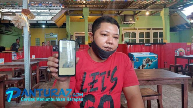 
					Mengutil Bahan Kuliner di Warung, Karyawan Dipecat