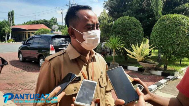 
					5 Bacakades di Dringu Mundur, Bakesbangpol: Panitia Tak Netral