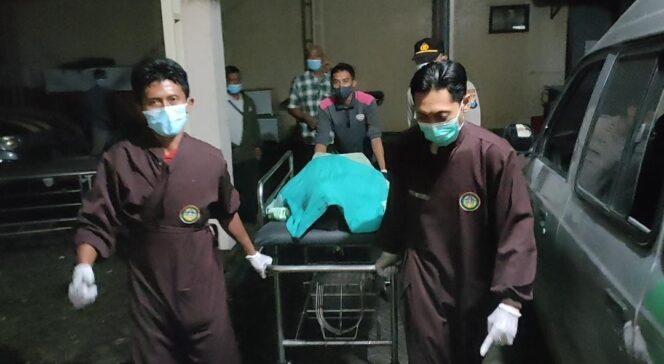 
					Semeru Kembali Keluarkan Asap Tebal, Warga Meninggal Dunia Bertambah