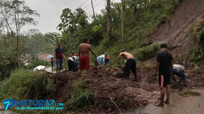 
					Cuaca Ekstrim, Jalur Argopuro Diterjang Longsor