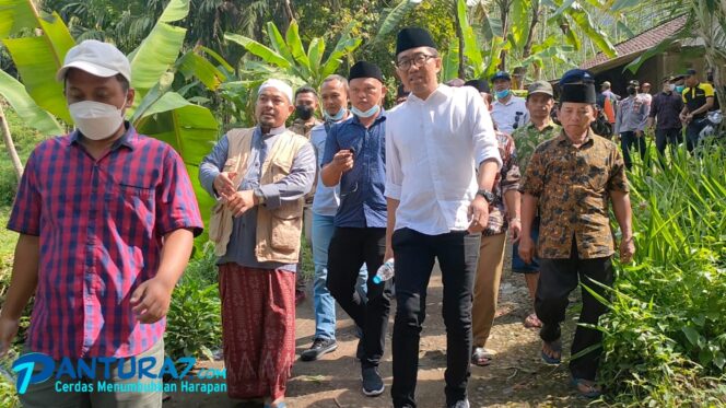 
					Pasca Banjir Bandang Pakuniran, Faisol Riza: Cari Pelaku Penebangan Hutan