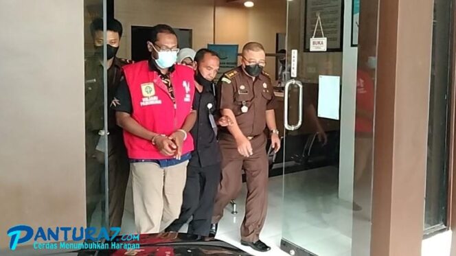 
					Terjerat Kasus Penipuan, Anggota DPRD Kota Pasuruan Ditahan