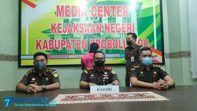 
					Saat Kepsek Korupsi Bantuan Kementan, Anggota DPRD Diborgol