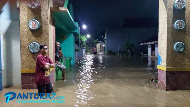 
					Banjir Terjang Probolinggo, 2 Kecamatan Terendam