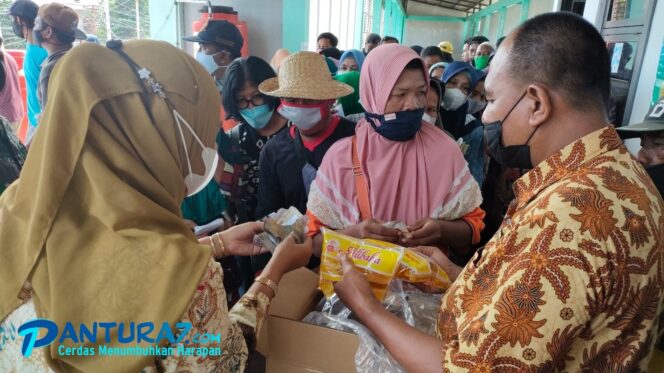 
					Antisipasi Langka, 3 Pasar Digerojok Ribuan Liter Migor Murah