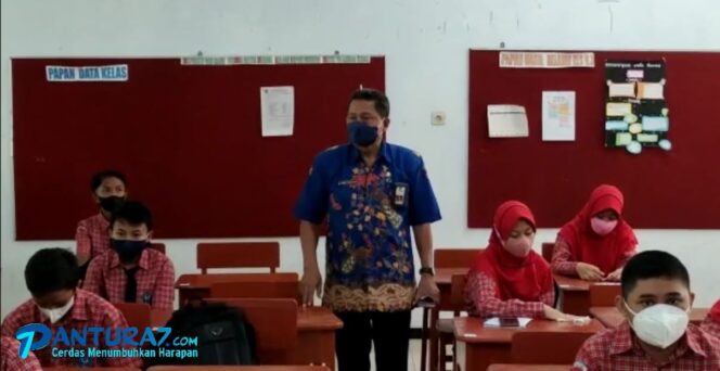 
					Sebulan PJJ, Senin Mendatang Siswa Mulai PTM