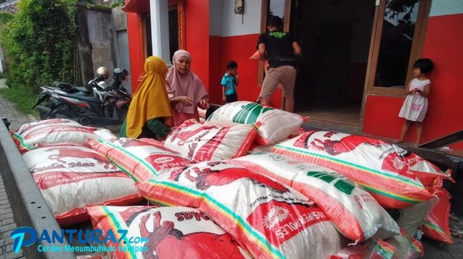 
					Kisruh Penyaluran Bansos di Pasuruan, Dinsos; KPM Bebas Belanjakan Uangnya