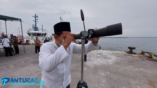 
					Tertutup Mendung, Hilal Tak Terlihat di Pelabuhan Probolinggo