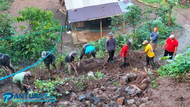 
					Tanah Longsor Terjang Desa Tambak Ukir, ini Langkah BPBD Kab. Probolinggo