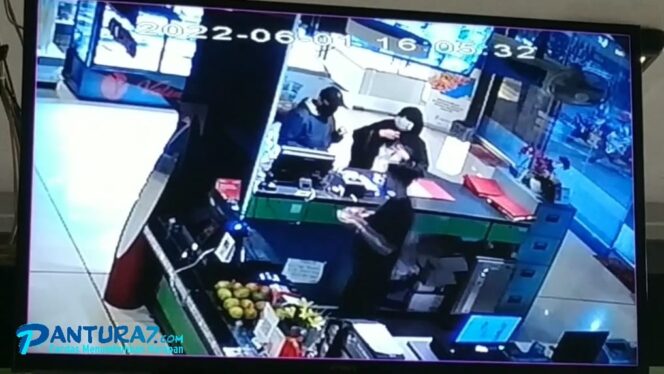 
					Hasil rekaman CCTV.