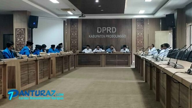 
					Sorot APBD, PMII Datangi DPRD Kabupaten Probolinggo