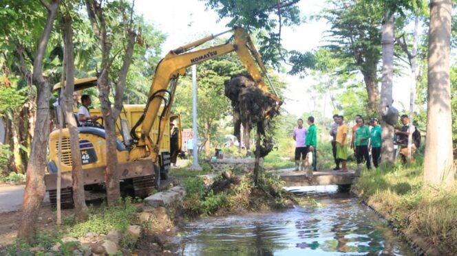 
					Antisipasi Genangan di Musim Penghujan, 12 Saluran Dinormalisasi