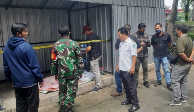 
					Tunawisma Ditemukan Meninggal di Terminal Pandaan, Identitas tak Terungkap