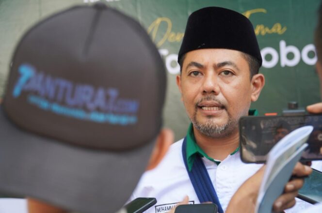 
					ELEKTABILITAS TERTINGGI: Pengasuh Pesantren Zainul Hasan Genggong Probolinggo, Gus dr. Haris. (foto: dok P7.com)