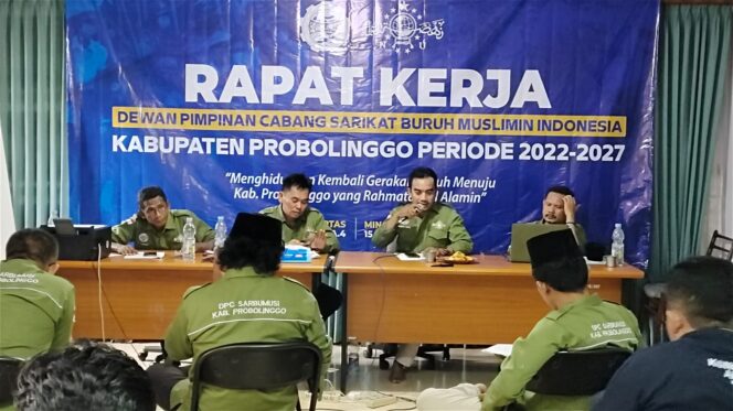 
					Rumuskan Advokasi Buruh, Sarbumusi Kab. Probolinggo Gelar Rapat Kerja