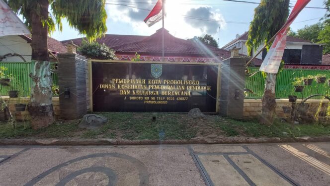 
					Kantor Dinkes dan P2KB Kota Probolinggo.