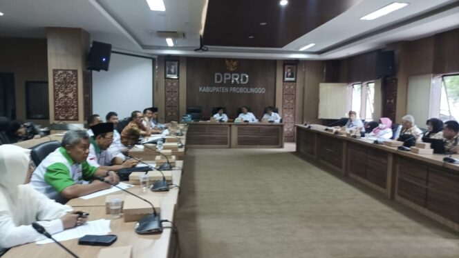 
					Petani Tembakau Tak Nikmati Subsidi Pupuk, HKTI Probolinggo Bahas DBHCT di Kantor DPRD