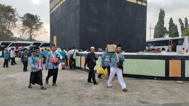 
					Jemaah Haji Kabupaten Probolinggo Pulang ke Indonesia 28 Juli