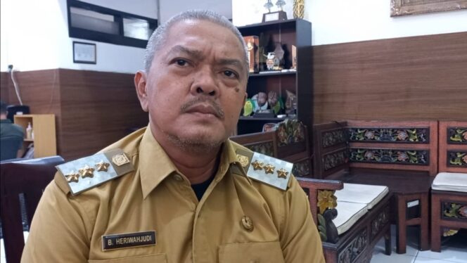 
					Bambang Heriwahjudi, Plt. Kadis Popar Kabupaten Probolinggo.