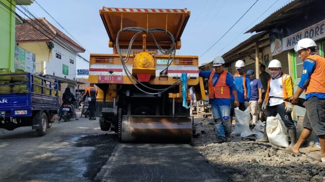 
					Tahun Depan, Pemkab Anggarkan Rp110 M untuk Perbaikan Jalan Probolinggo Timur