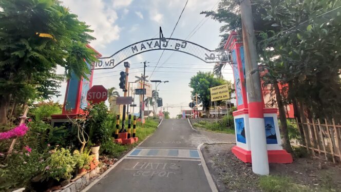 
					KONTROVERSI: Perlintasan kereta api di Gang Gayam, Kota Probolinggo, salah satu titik yang direkomendasikan ditutup oleh DJKA. (foto: Hafiz Rozani)