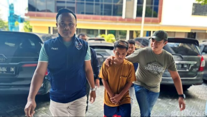 
					DICIDUK: Arjun Wijaya Kusumo (24), saat diringkus polisi akibat lontarkan ancaman penembakan terhadap Calon Presiden Nomor Urut 1, Anies Baswedan. (foto: istimewa).