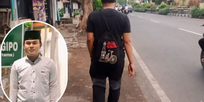 Demi Hadiri Haul Kiai Hasan Genggong Pemuda Ini Rela Jalan Kaki