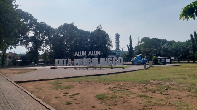 
					BAKAL TERDAMPAK: Proyek Alun-alun Kota Probolinggo yang diprediksi gagal karena terdampak penyesuaian anggaran. (foto: Hafiz Rozani).